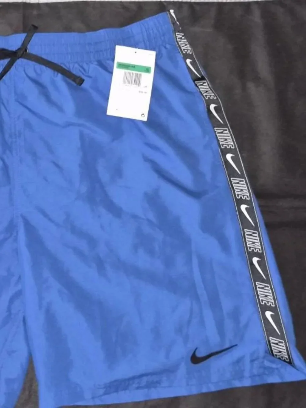 BRAND NEW WITH TAGS NIKE NESSF558-494 MEN'S BLUE 9